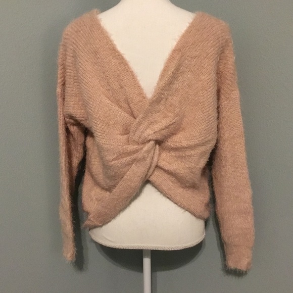 🍂 Knot Accent Open Back Sweater - Picture 8 of 8